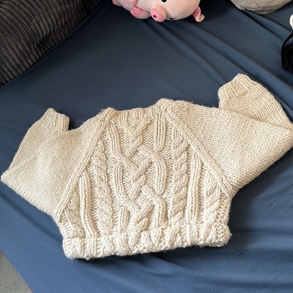 SOLD Vintage Chunky Hand Knit Authentic Gap Clothing 100% Wool Sweater - Picture 17 of 17